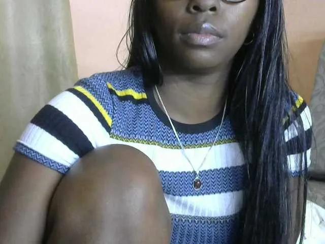 Freechat Katty-12 on BongaCams