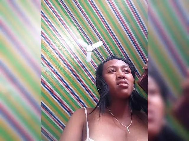 Freechat Keirah on BongaCams