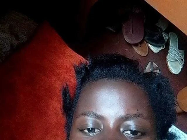 Lavella — Freechat on BongaCams