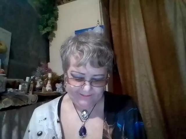 Freechat lelaniy on BongaCams