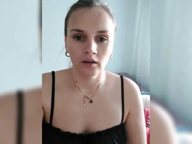 Freechat LisaLovHoney on BongaCams