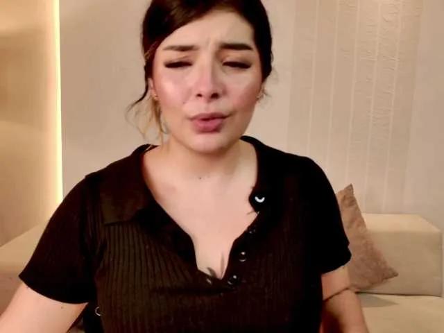 LisaMonroe from BongaCams