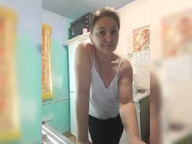 LizaLuxer on BongaCams