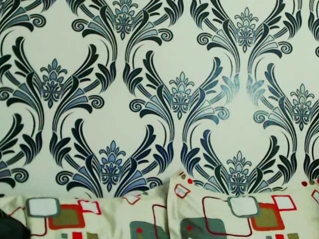 Freechat lorehottie on BongaCams