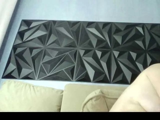 Freechat LYLAtop on BongaCams