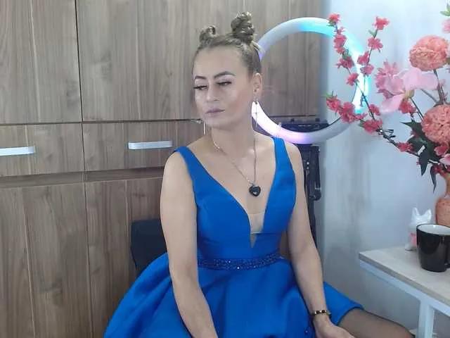 Freechat MAGHENTA on BongaCams