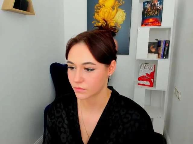 MakeYouHappy from BongaCams