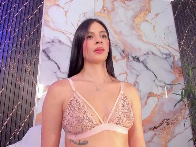 Masturbate to 23 years old MartiinaRosse from BongaCams MartiinaRosse from BongaCams