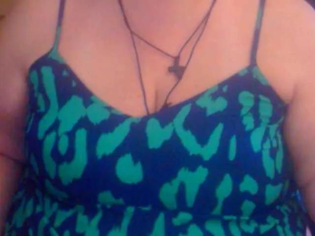 Freechat mayalove4u on BongaCams