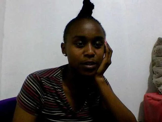 MDIVAH from BongaCams