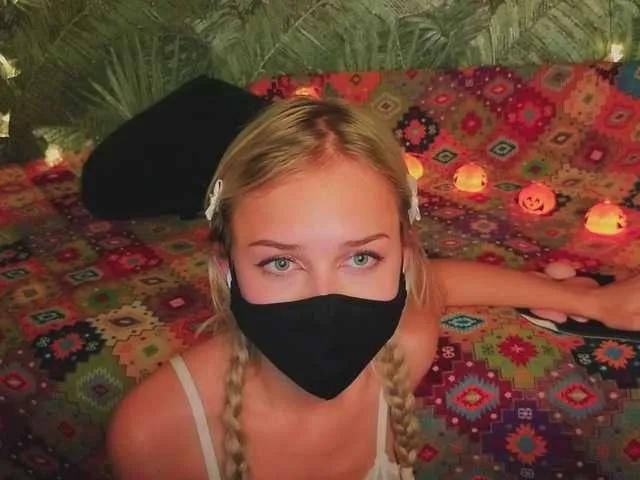 Dirty Meeeeow from BongaCams Meeeeow from BongaCams