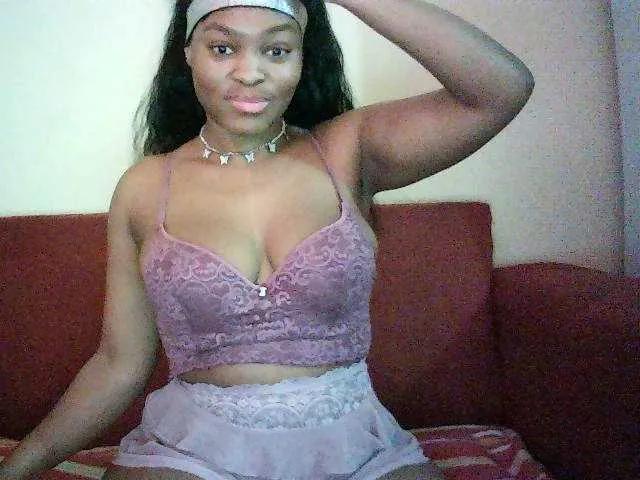 Cute Mercedes-bunz05 from BongaCams Mercedes-bunz05 from BongaCams