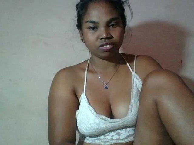 Freechat Miarizou on BongaCams