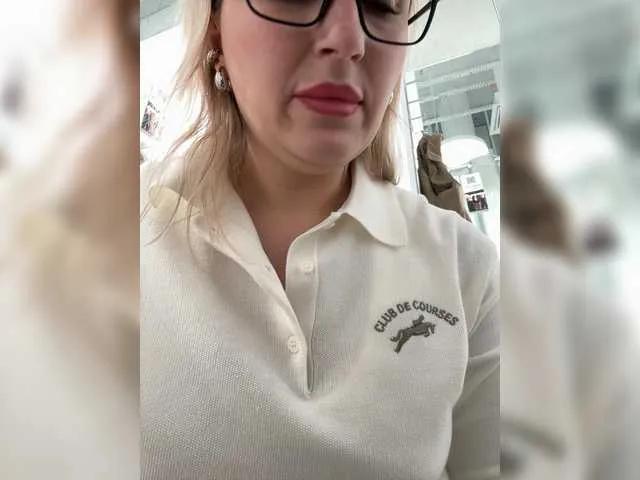 Explore BongaCams's Miss-Fetish Miss-Fetish from BongaCams