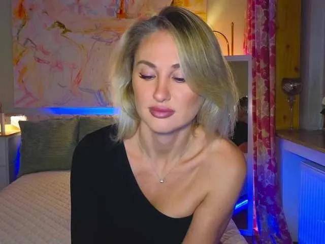 Masturbate to BongaCams's MisssMira MisssMira from BongaCams