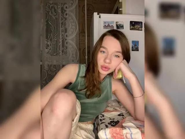 MossiPolli on BongaCams