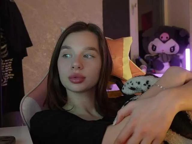 MossiPolli on BongaCams