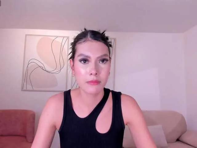 Freechat NiaSalvatore on BongaCams