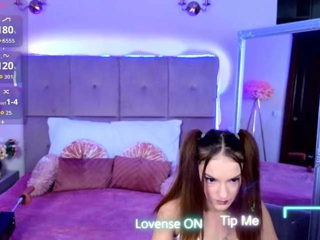 Admire BongaCams's NicoleBondd NicoleBondd from BongaCams