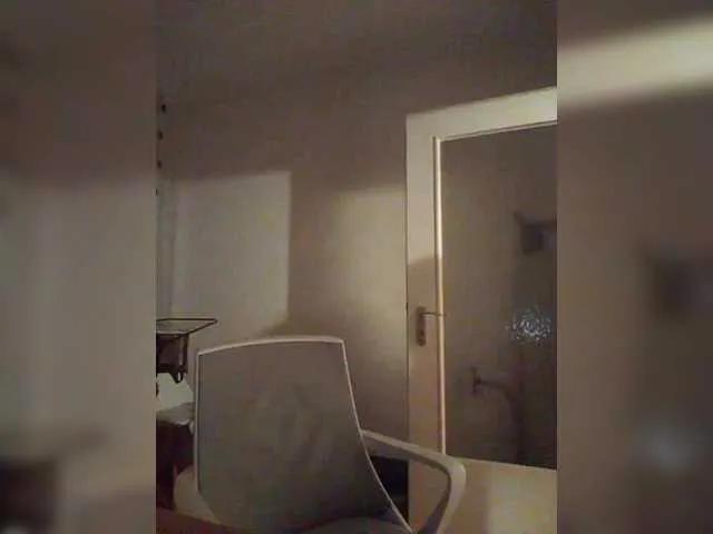 P-A-N-I-K-A on BongaCams 