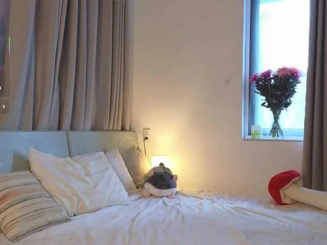 PLUXURY- from BongaCams