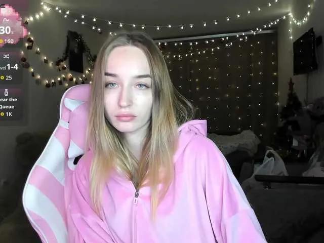 Polikinesis from BongaCams