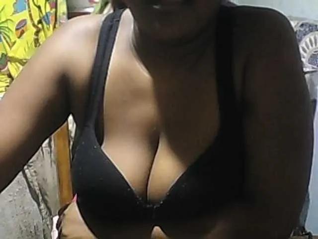 Watch cute slut Pussyblacky pussyblacky from BongaCams