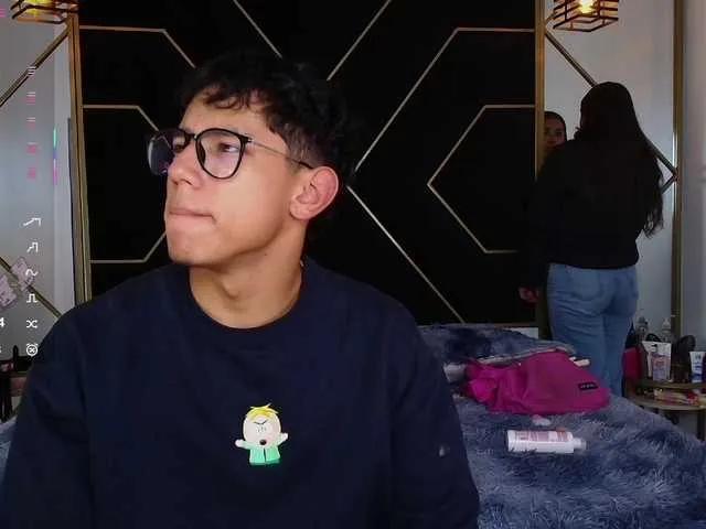 Masturbate to sweet model RyanPricee RyanPricee from BongaCams