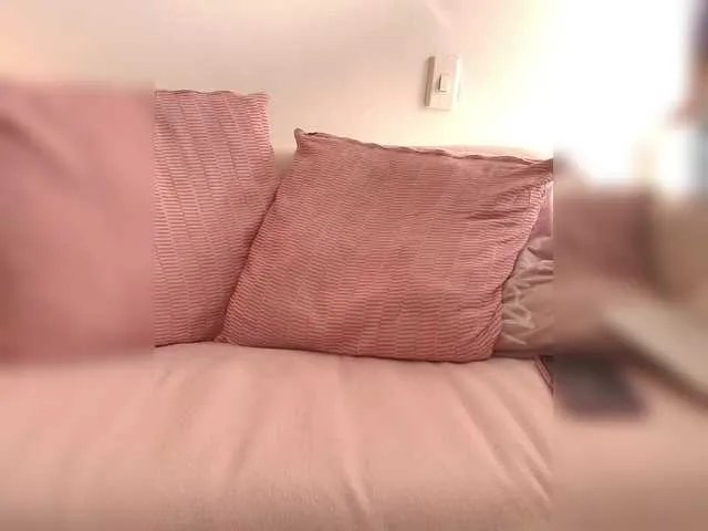 Freechat SallyeLeins on BongaCams