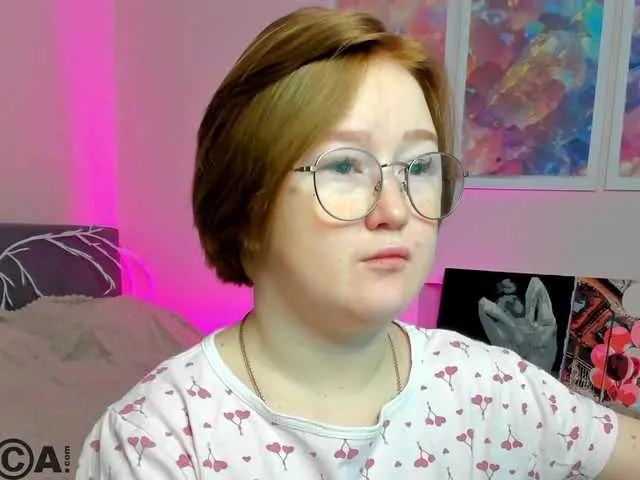 Sara-Moor on BongaCams 