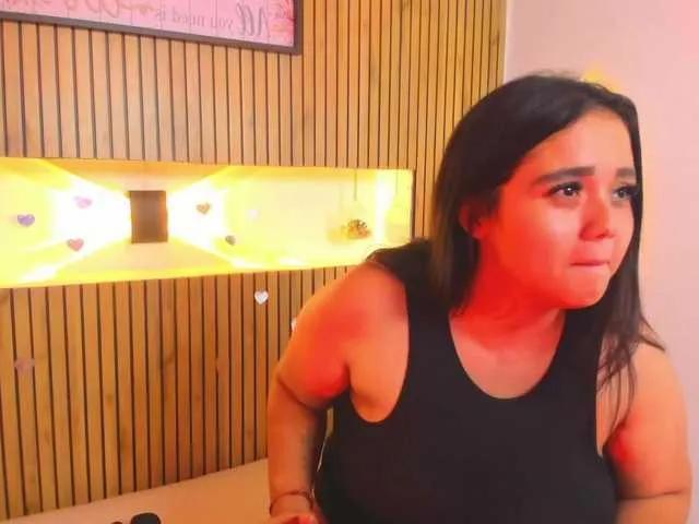 SaraLondon13 from BongaCams