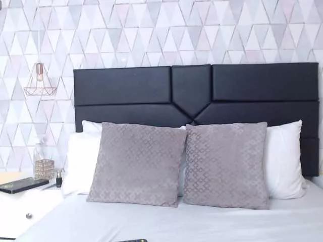 SaraTylor on BongaCams 