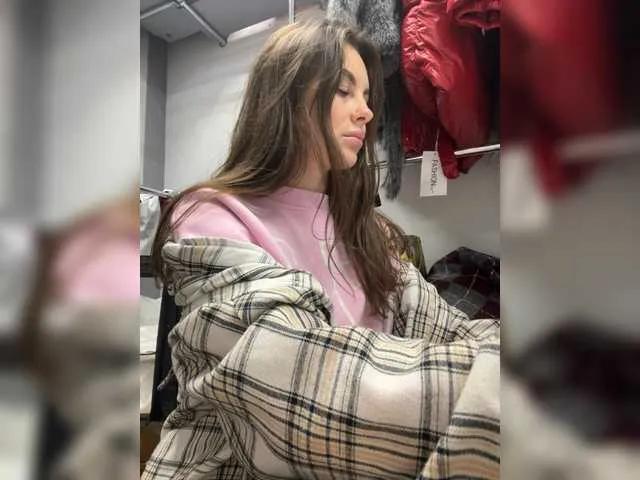 SeLeNaa from BongaCams