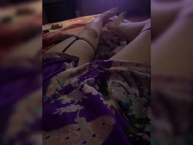 Freechat sexpara2022lo on BongaCams