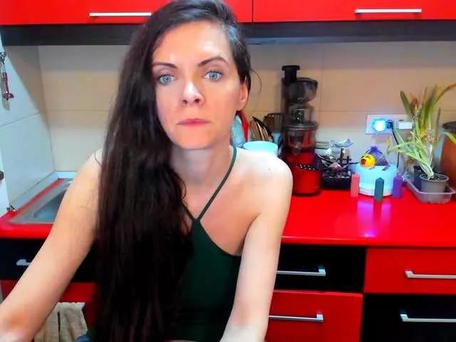 SexQueen11 on BongaCams 