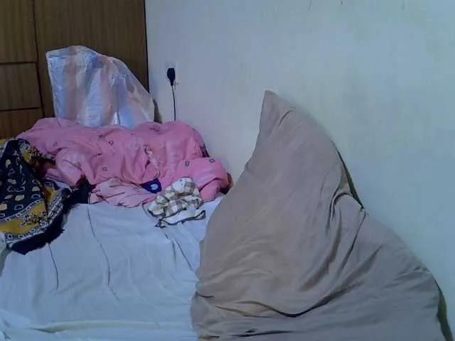 sexxy-maya1 on BongaCams