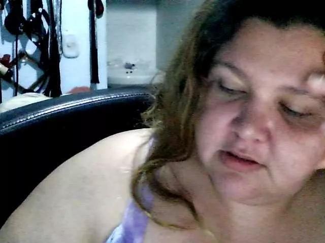 squirtbbw on BongaCams 