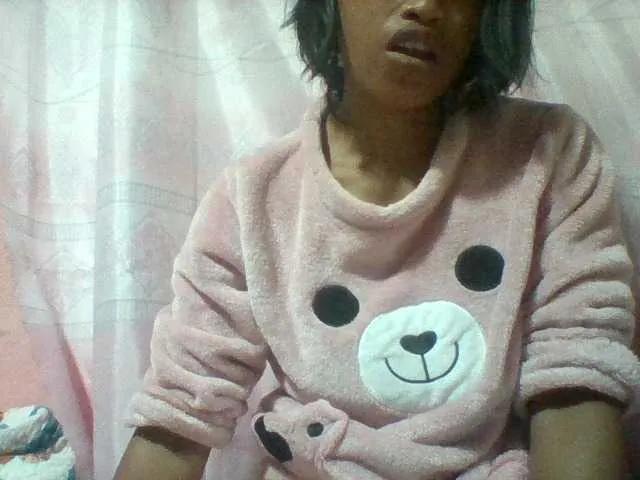 Sweet Stellahsexylove wants you to fuck her body now Stellahsexylove from BongaCams