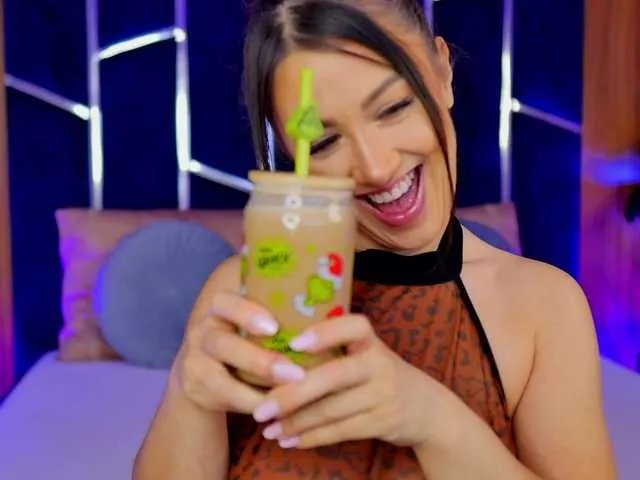 Freechat TaliaLure on BongaCams