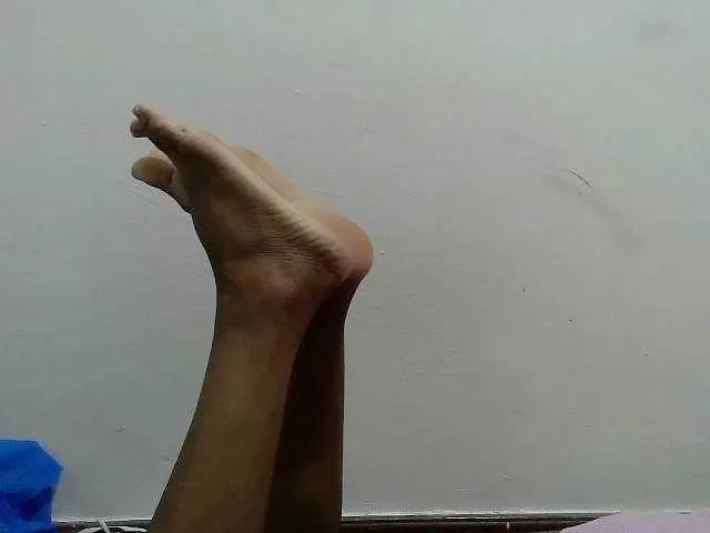 Tatswee from BongaCams