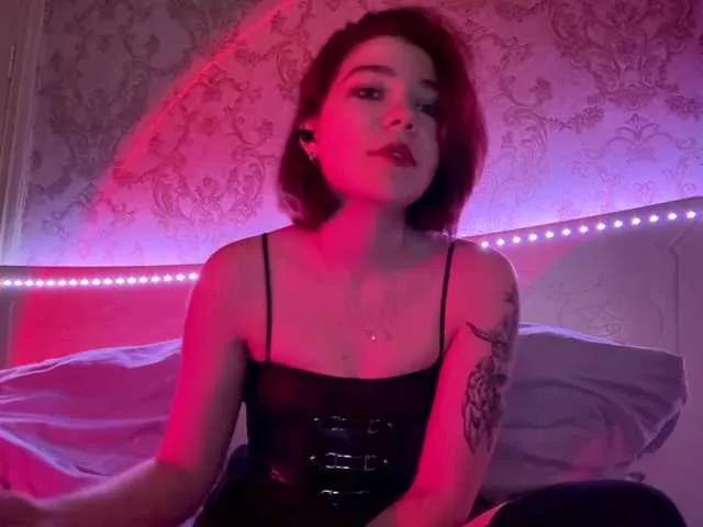 TraceyKalani from BongaCams