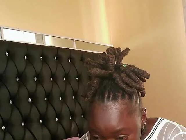 Try 22 years old trina94 from BongaCams trina94 from BongaCams