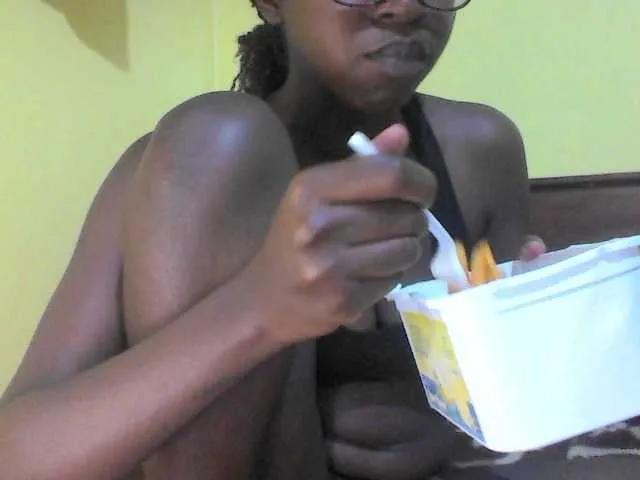 Villaria from BongaCams