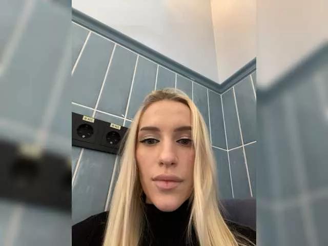 weaksii on BongaCams