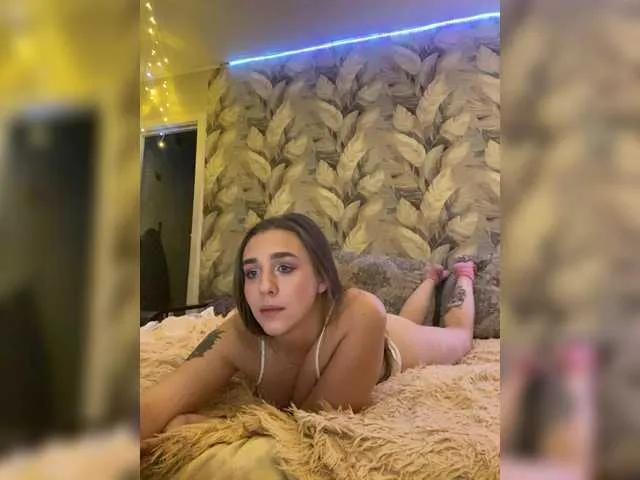 Join WildLoversOne, they want to masturbate for you WildLoversOne from BongaCams