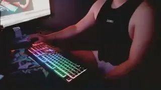 Offline 23355663 on Cam4