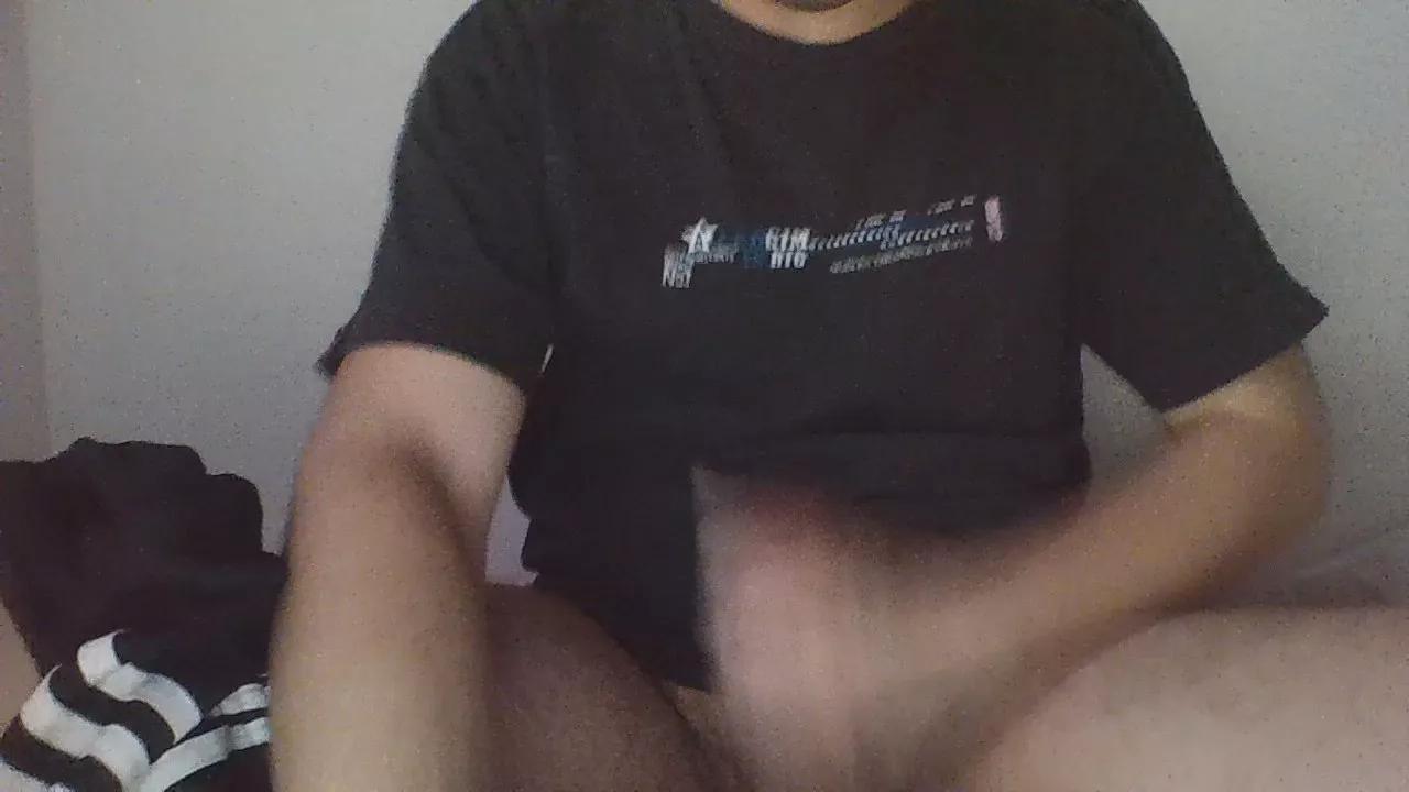 47gabi2227 on Cam4 