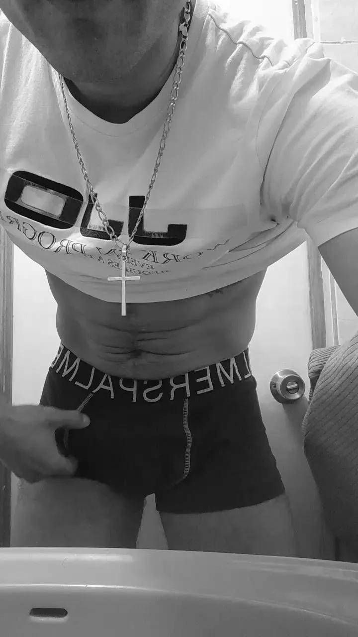 4ndrescam on Cam4 