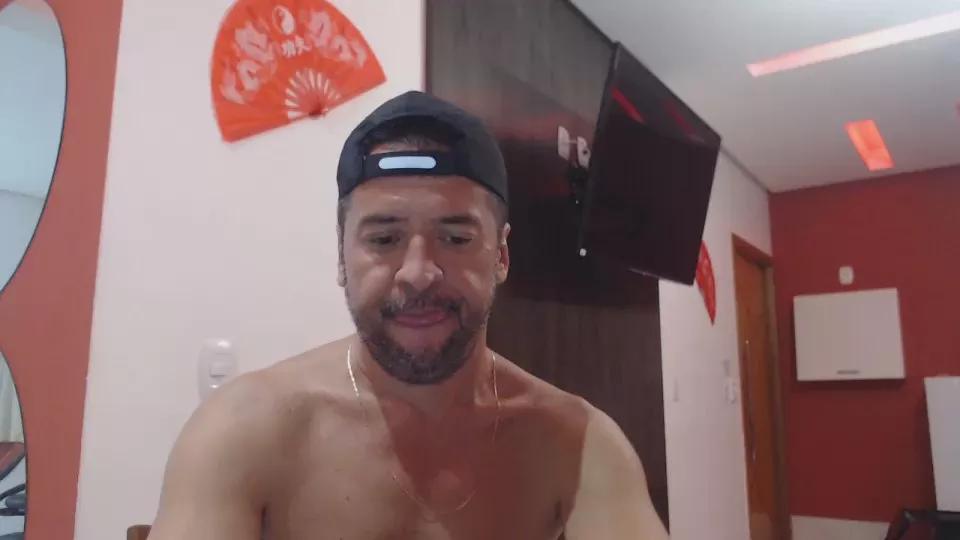 _TOP__MARRENTO on Cam4 