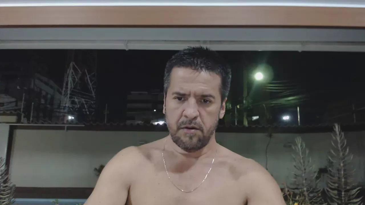 _TOP__MARRENTO on Cam4 
